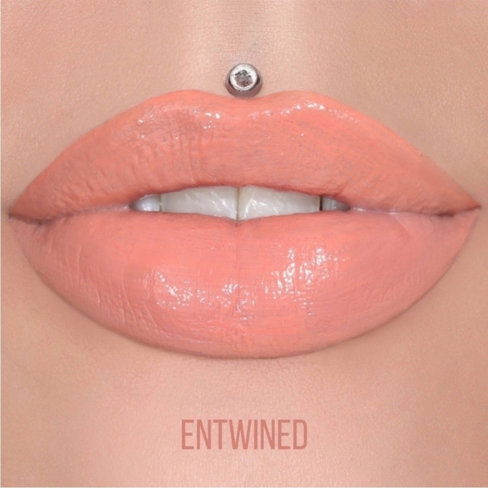 Jeffree Star Supreme Gloss in Entwined NIB
